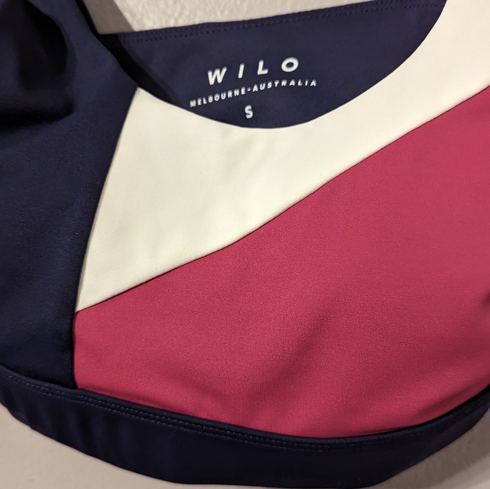 Wilo Brand NWT Small Colorblock Sports bra